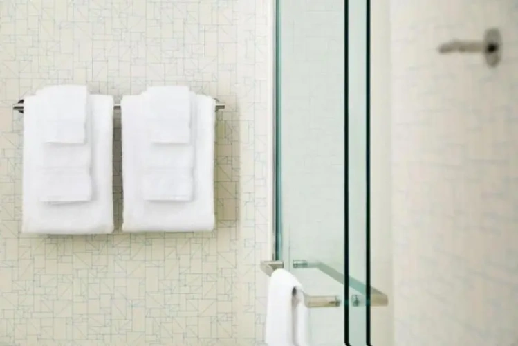 Quadruple Suite