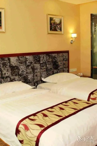 Super 8 Hotel