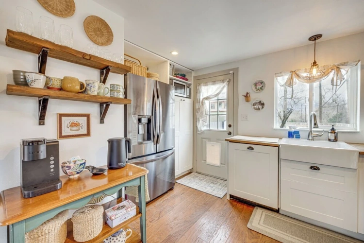 2 Bedrooms Cottage