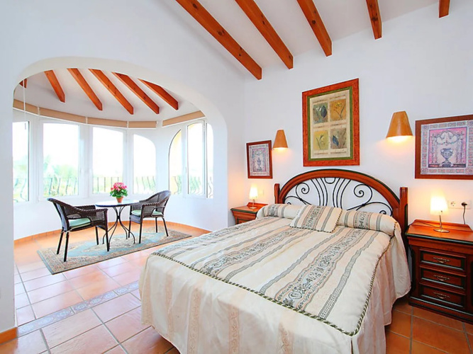House Inma Falcone