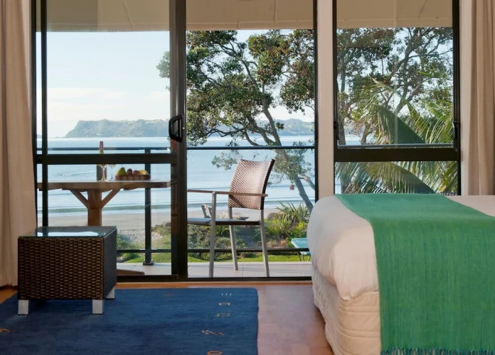 1 Bedroom Apartment with balcony and with street view
