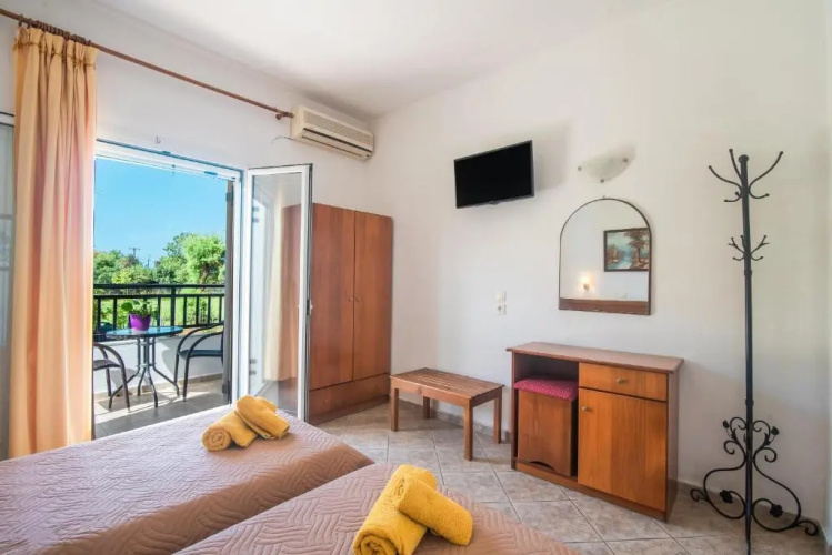 Aleka Apartment 2