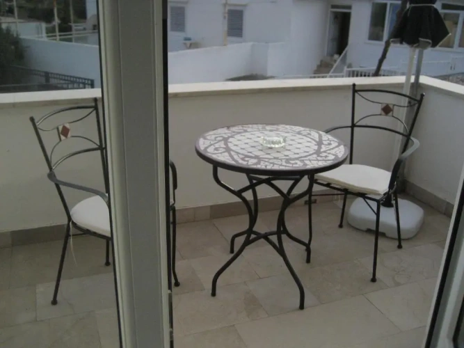 Apartment with balcony