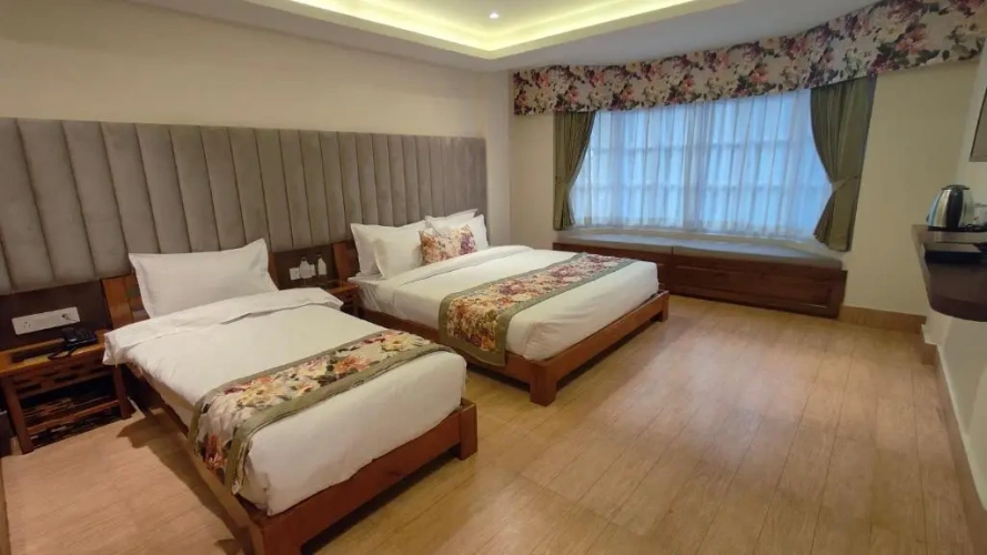 Double Suite