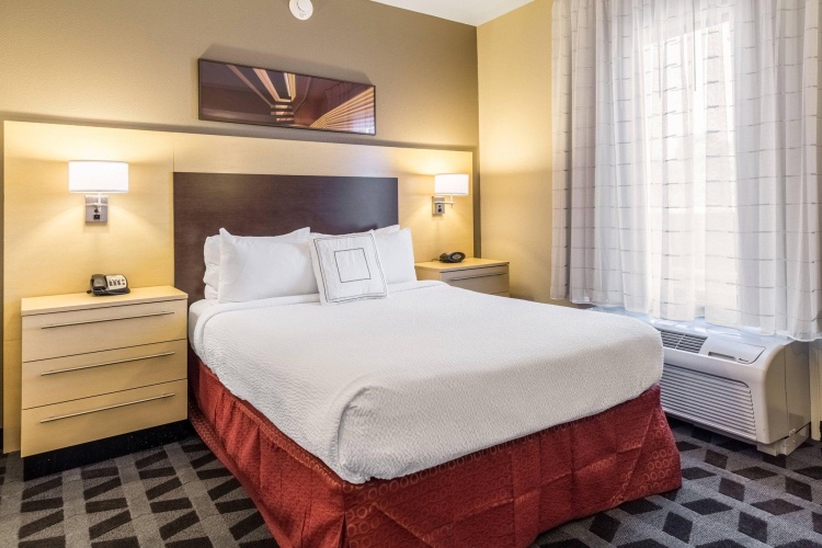 1 Bedroom Double Suite