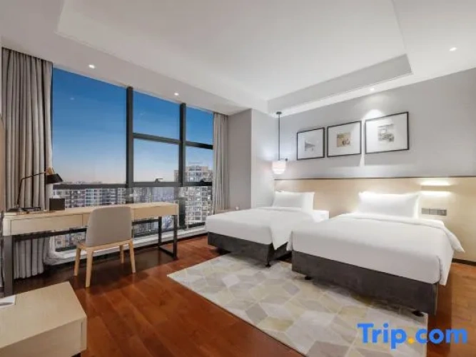 Quadruple Suite