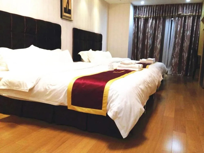 Louidon Mega Gloden Sunshine Apartment