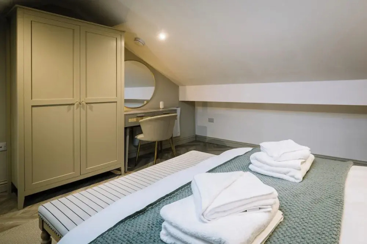 Sun St Apartment 2
