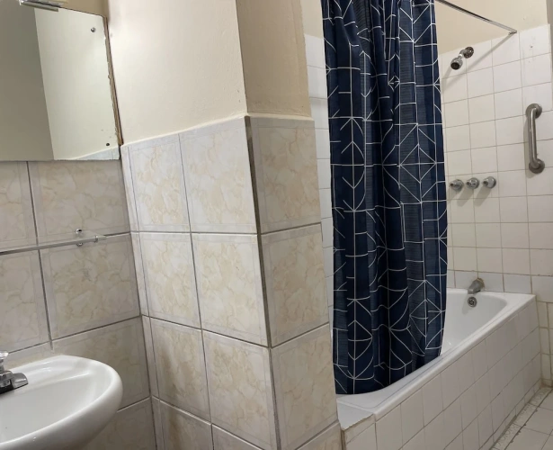 Comfort room