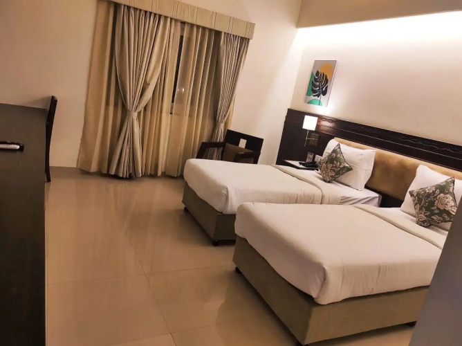 The Pavillion Hotel