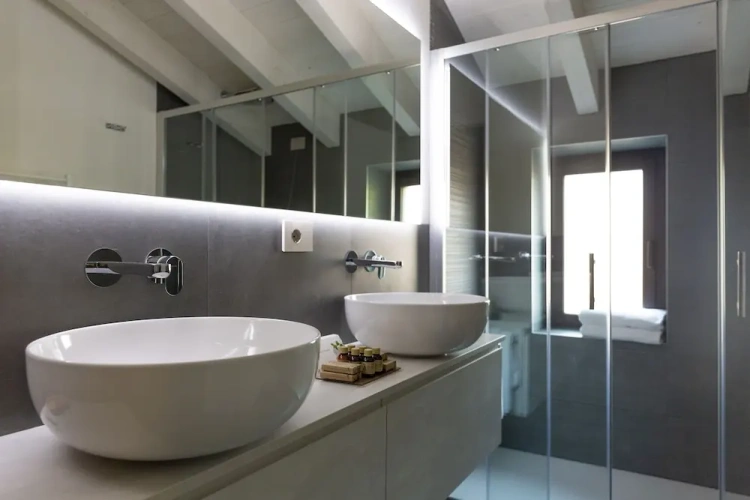 Luxury room