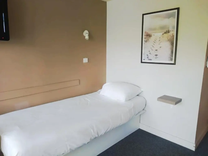 Standard Twin room with balcony