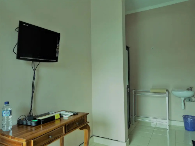 Purnama House