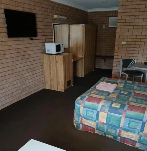 Deluxe Double Basement room