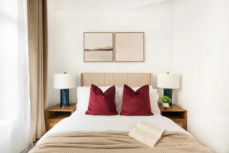 139 West Village Apt