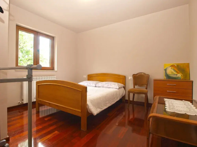 Apartment 1695