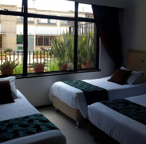 Central House Hotel