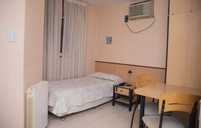 1 Bedroom Standard Quadruple room with courtyard view