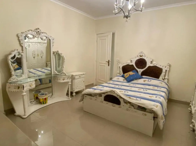 FAMILY ONLY luxury apartment