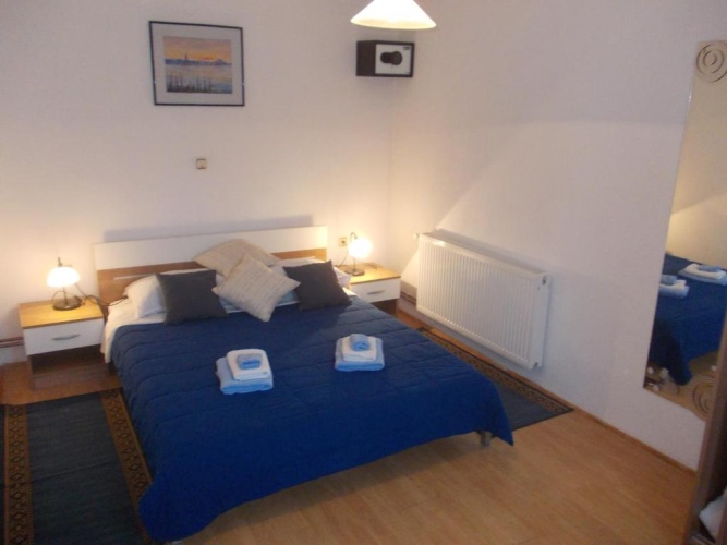 1 Bedroom Apartment with view