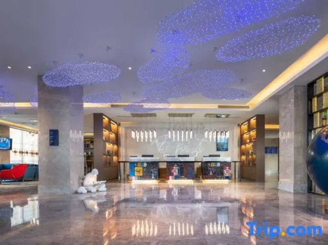 Kyriad Marvelous Hotel