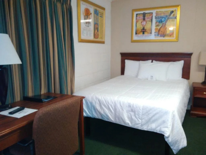 Liberty Inn
