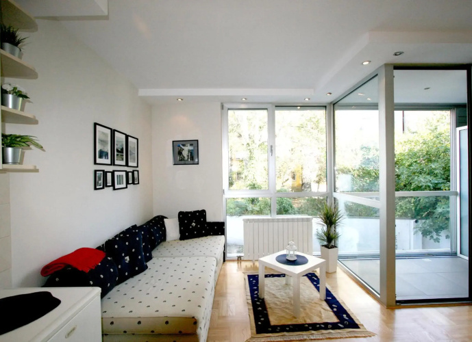 Apartment Temple 11