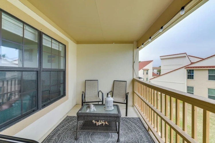 1 Bedroom Apartment with balcony