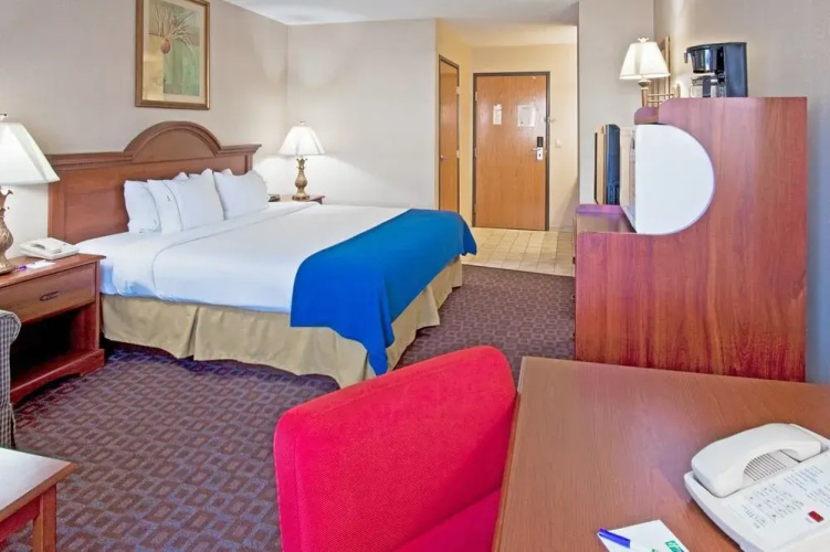 Holiday Inn Express