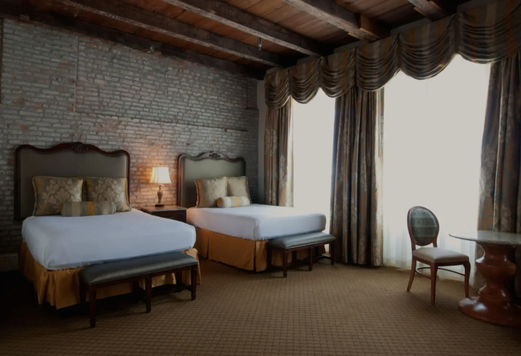 French Market Inn