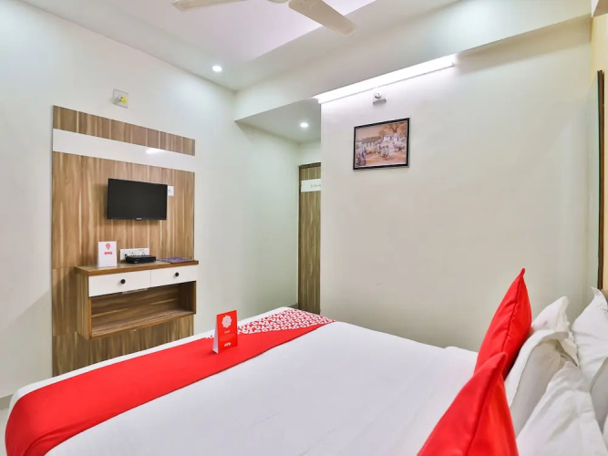 Hotel Red Rose