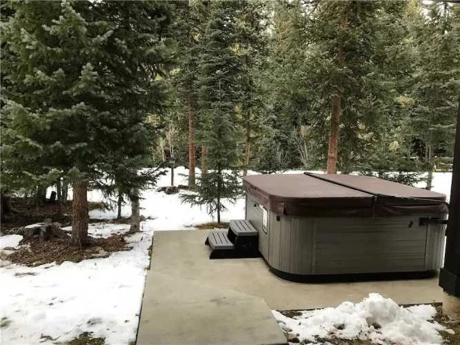 3 Bedrooms Deluxe room with mountain view