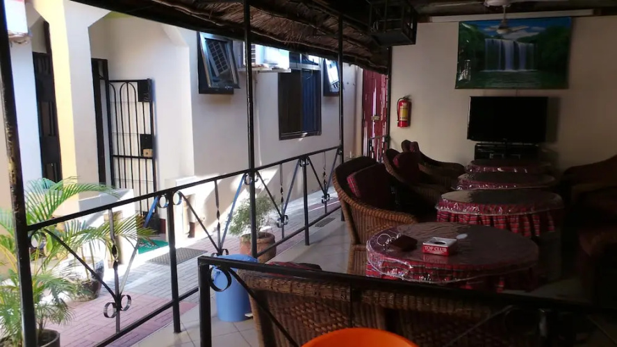 Bush Route Hotel