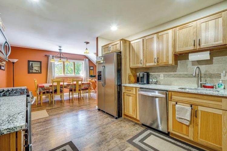 3 Bedrooms Cottage