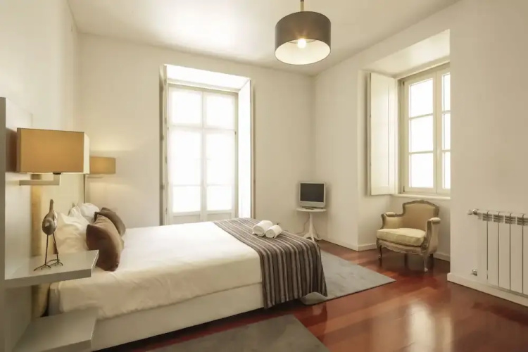 Chiado Apartments by LINC