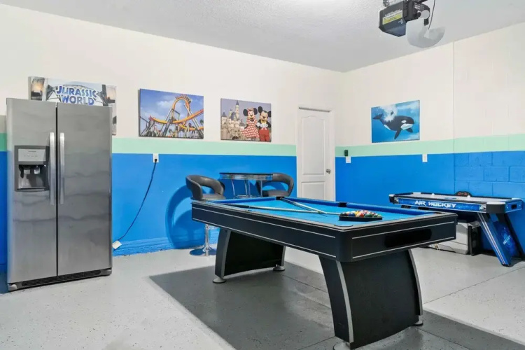 6049 Broad Oak Drive