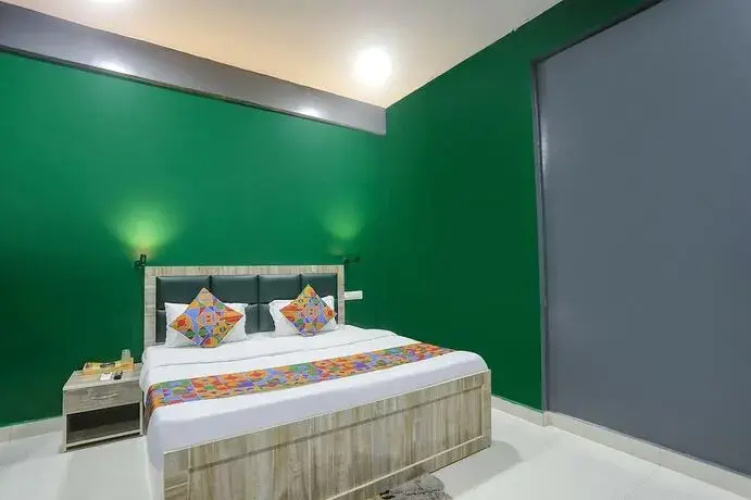 Fabexpress Villa 18