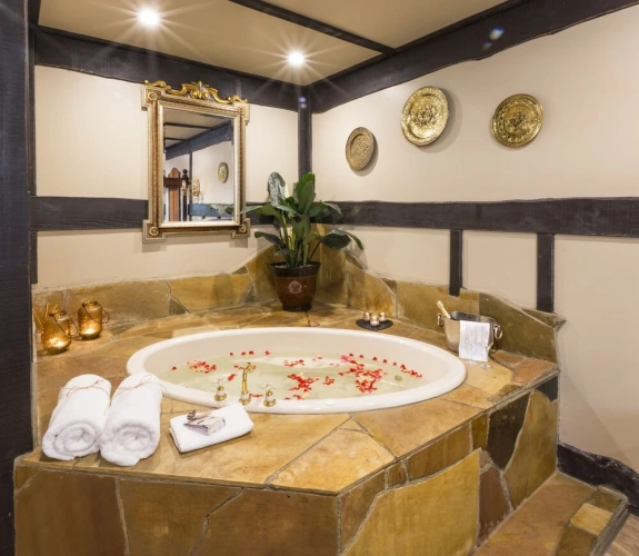 Suite with balcony