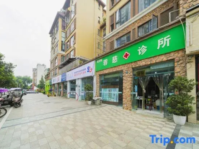 Jinglong Hotel