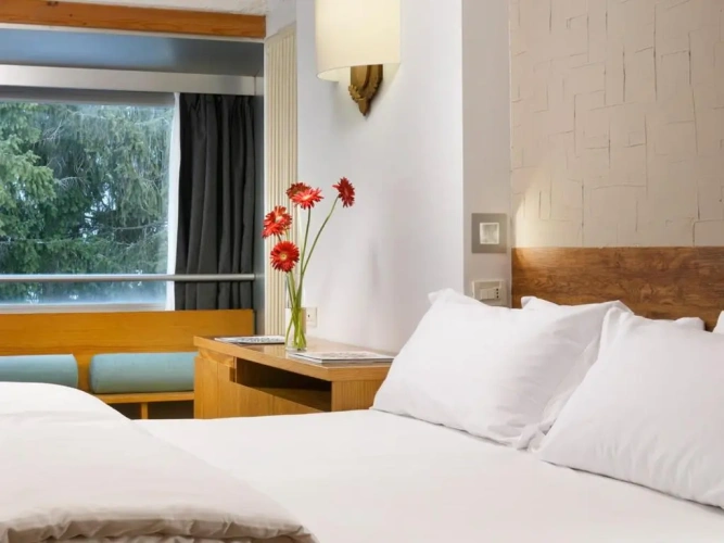 Classic Quadruple room