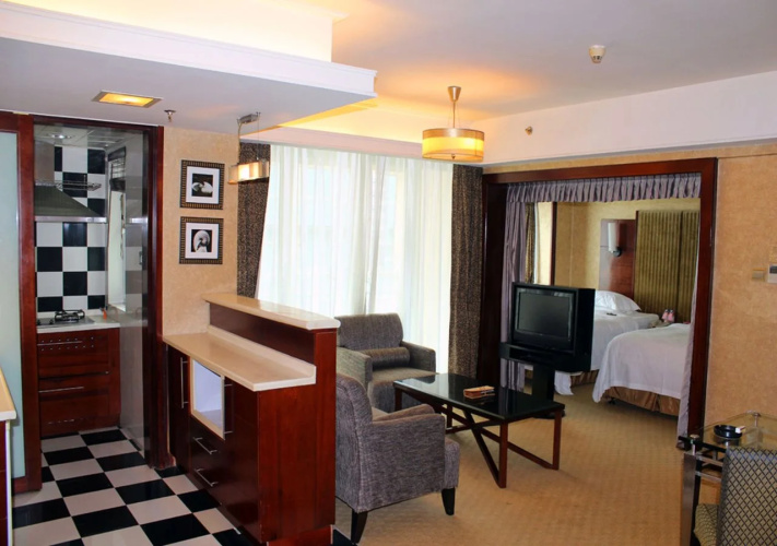 Royal Suites & Towers