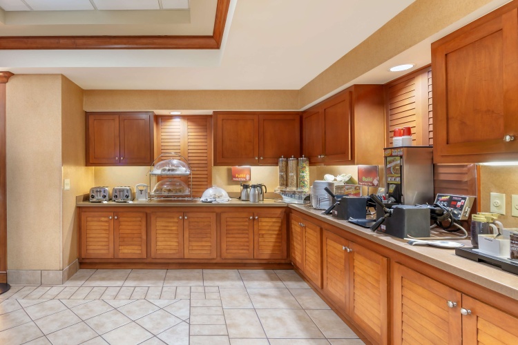 Best Western Plus Kendall Hotel & Suites photo 30