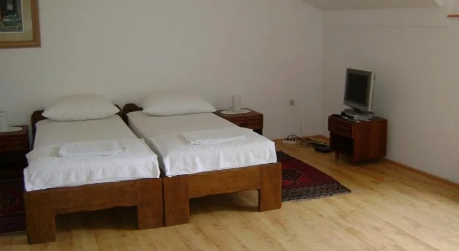 Hotel Visnjica