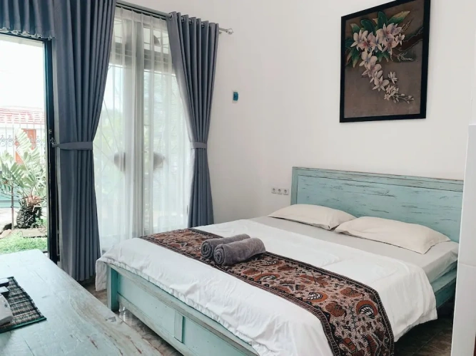 Standard Double room with garden view