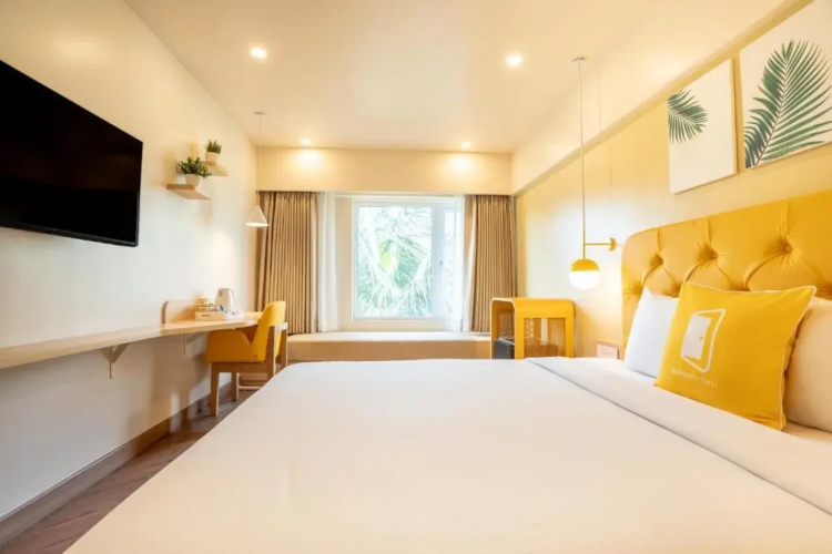 Bloom Hub WEH Andheri