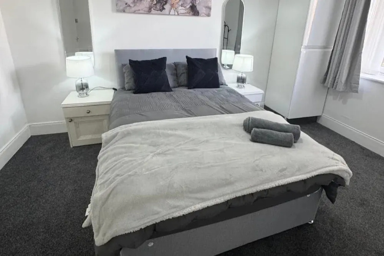Sleeps4- Sofabed- 5mintocitycentre- Glasgowgreen