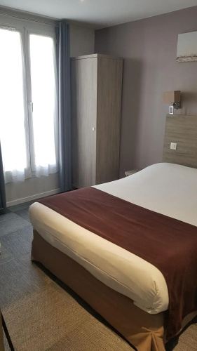 Hotel Cosmos