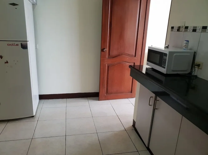 3 Bedrooms Classic Apartment