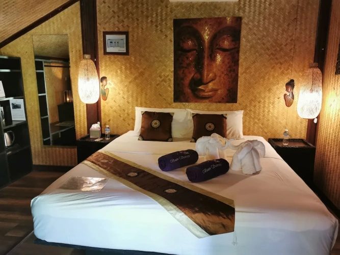 Deluxe Double Bungalow