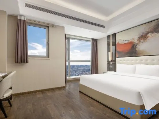 Double Suite with city view
